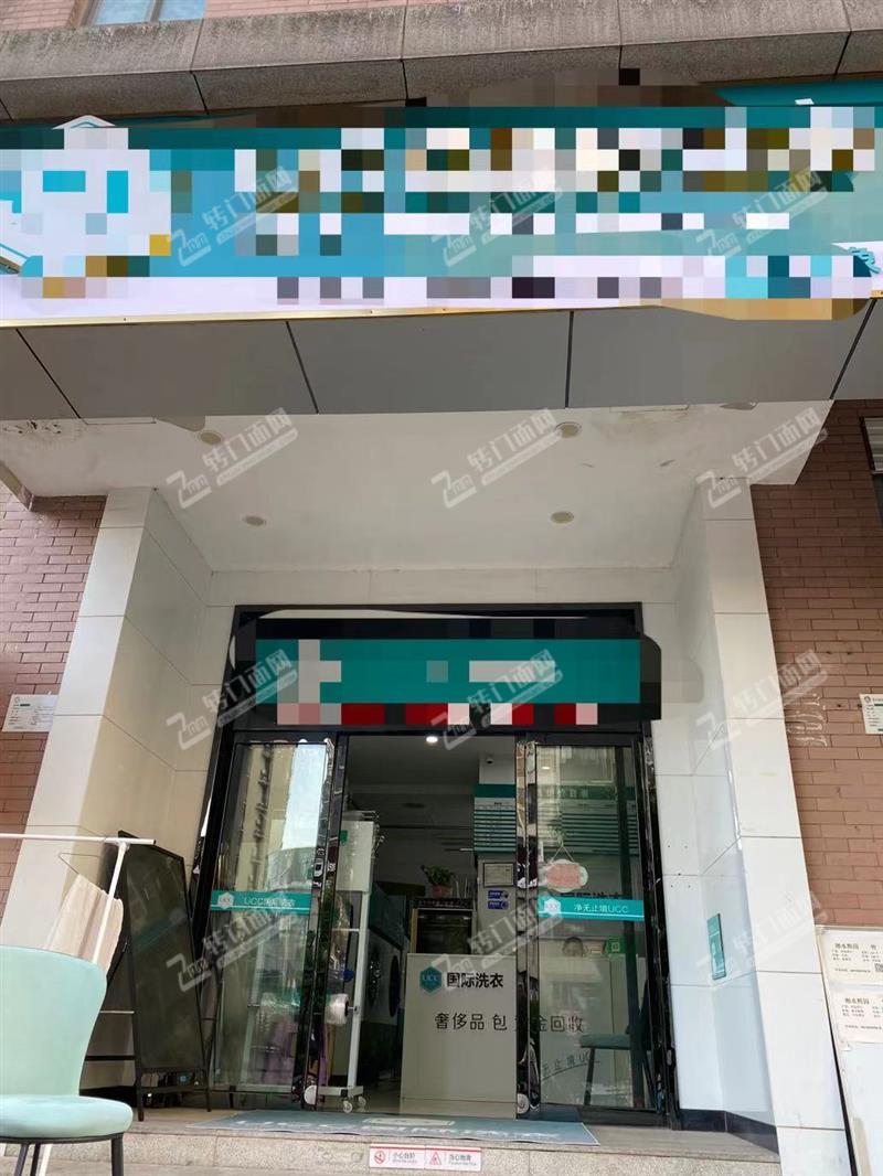 转让~明德中学旁边小区出入口45㎡临街旺铺