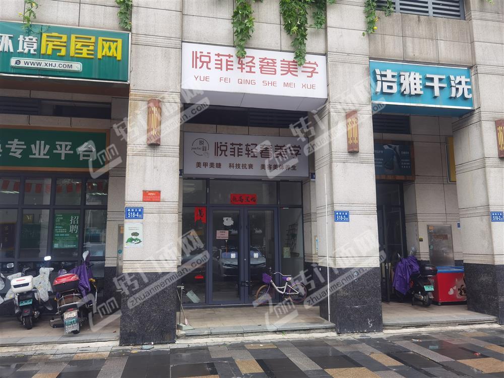 房东直租！晚报大道大型成熟小区52平旺铺出租(有阁楼)